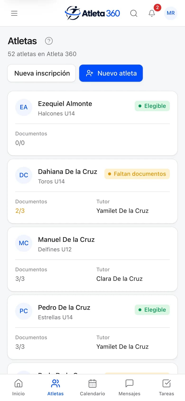 Directorio de atletas de una liga de demostración con número, categoría, equipo y estado de documentos.